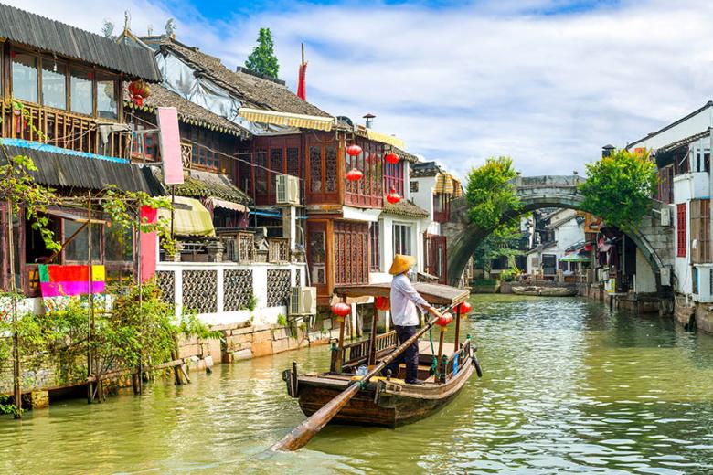 Visit the ancient Watertowns near Shanghai | Travel Nation