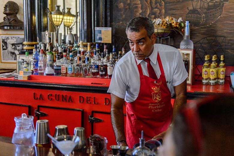 Try all kinds of amazing cocktails in Havana | Credit: shutterstock.com
