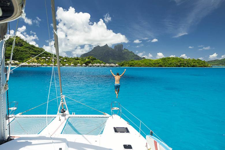 Book a yacht charter in French Polynesia | Photo credit: Tahiti Tourisme and Gregoire Le Bacon