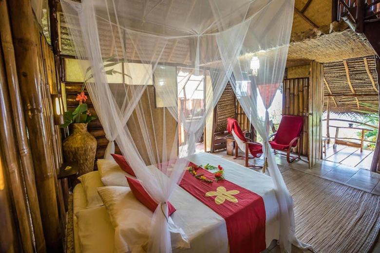 Stay at rustic and beautiful Pension Tupuna in Huahine | Travel Nation