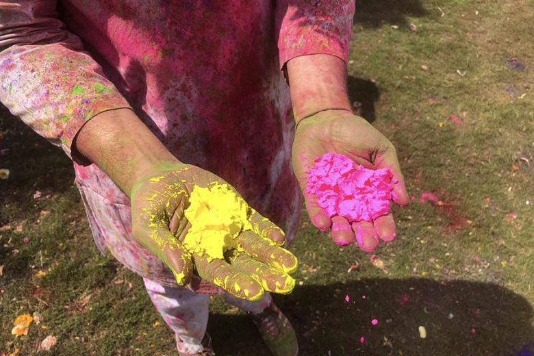 Grab gulal and join the Holi celebrations in India | Travel Nation