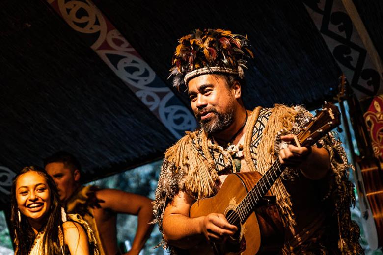 Experience a Maori cultural evening | Travel Nation