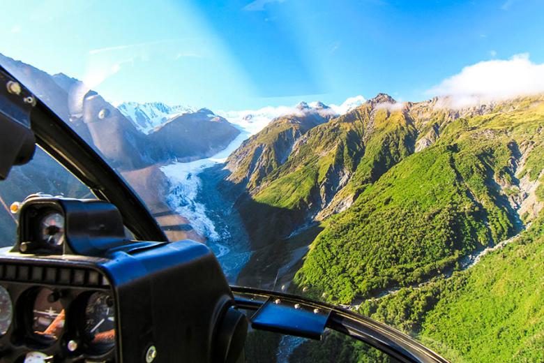 Take a helicopter tour over Franz Josef glacier | Travel Nation