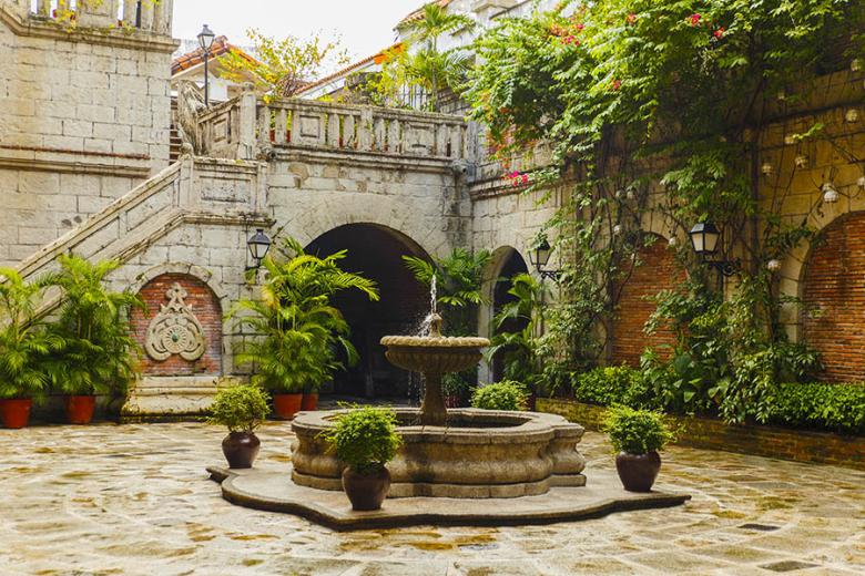 Explore the Spanish colonial heart of Manila in Intramuros | Travel Nation