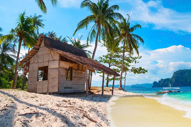 Relax on the beautiful beaches of El Nido, Philippines | Travel Nation
