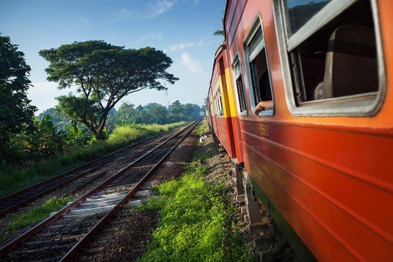 Explore North Sri Lanka by local train | Travel Nation