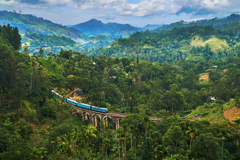 Take the steam train to Ella in Sri Lanka | Travel Nation