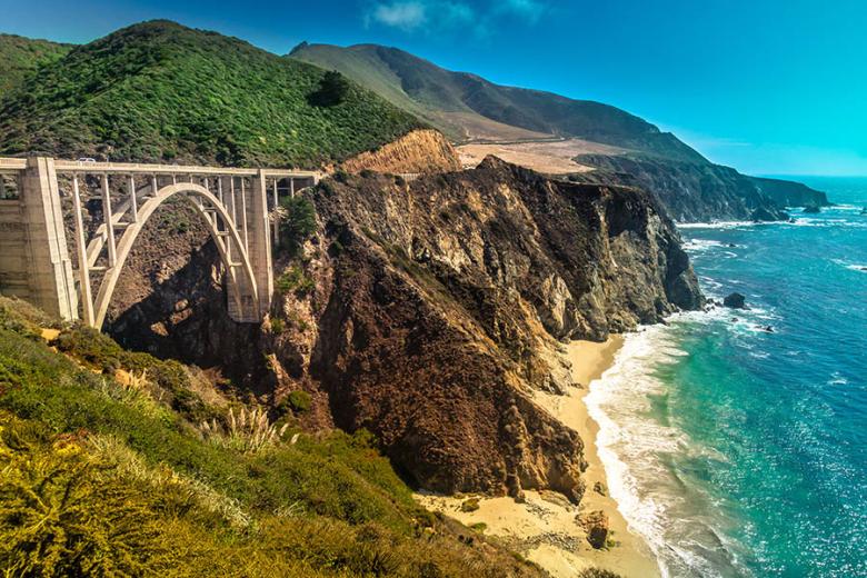 Drive along Bixby Bridge on California's Big Sur | Travel Nation