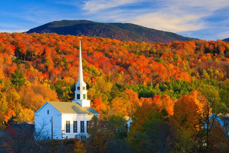 See the beautiful autumn colours in Vermont | Travel Nation