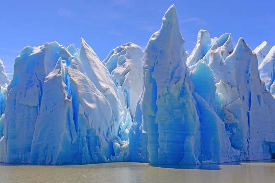 Get up close to Grey Glacier in Chile | Travel Nation