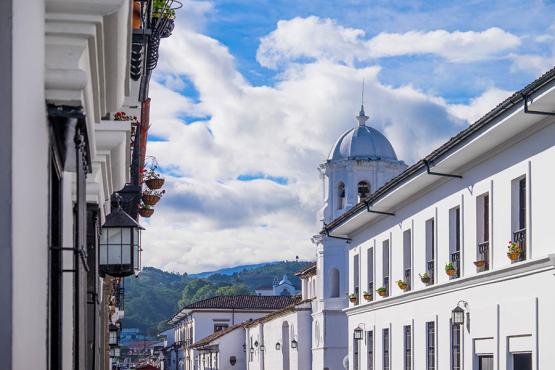 Wander between the whitewashed buildings of Popayan | Travel Nation