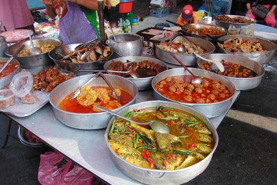 Discover the amazing street food of Penang | Travel Nation