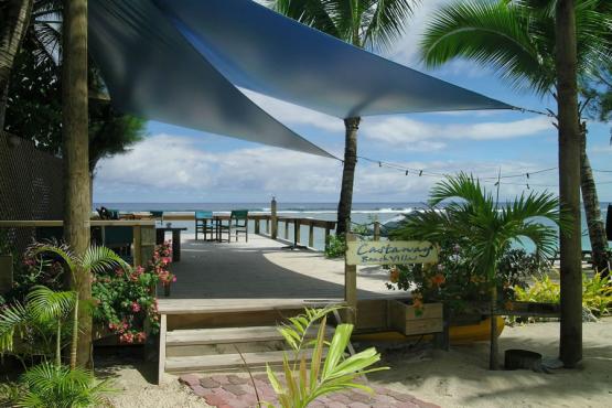 Castaway Resort - beach deck