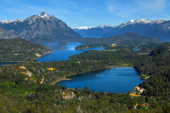 Discover the lakes and treks of Bariloche