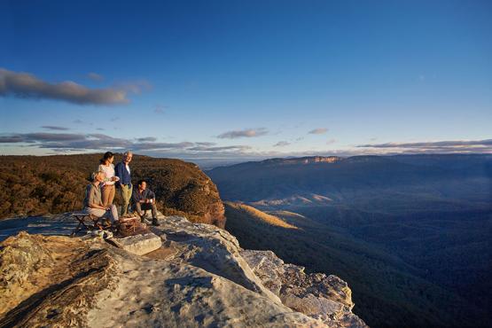 Take a day trip out to the Blue Mountains