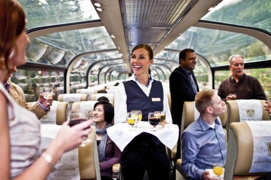 Enjoy Gold Service on the Rocky Mountaineer