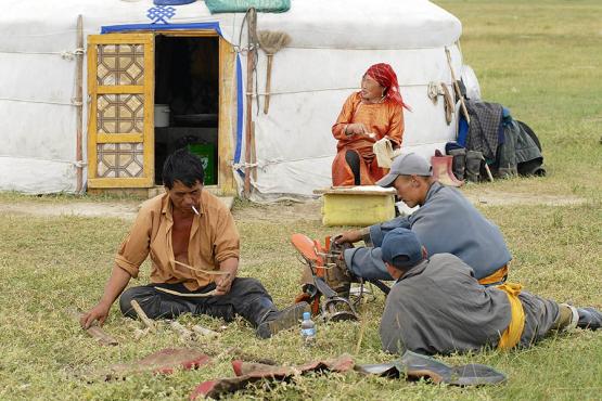 Spend time with a nomadic family