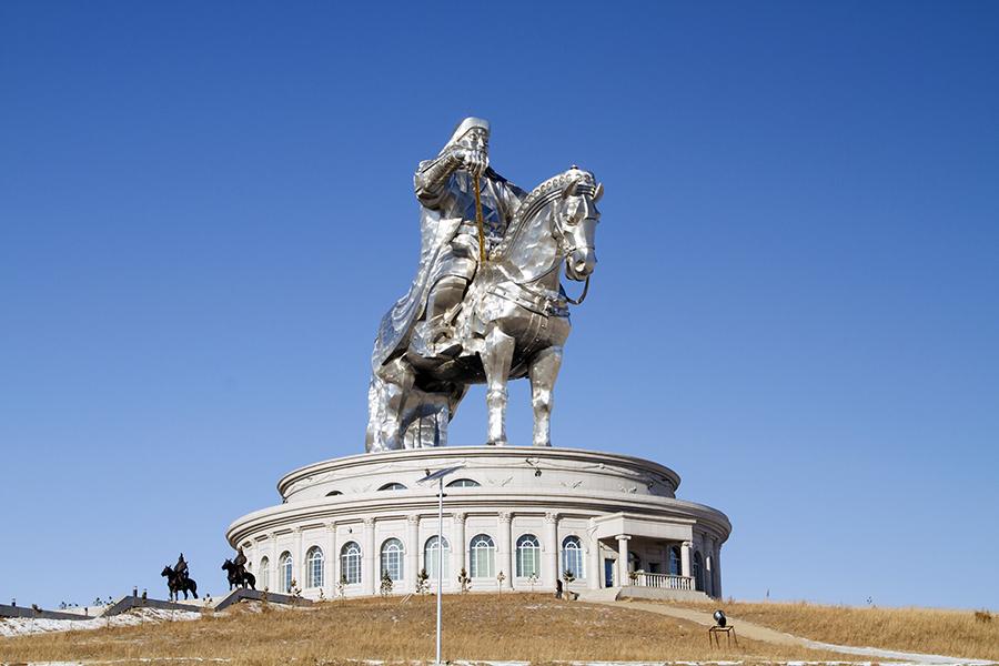 Ghengis Khan - Mongolia&#039;s most famous son is immortalised near Ulaan Bataar