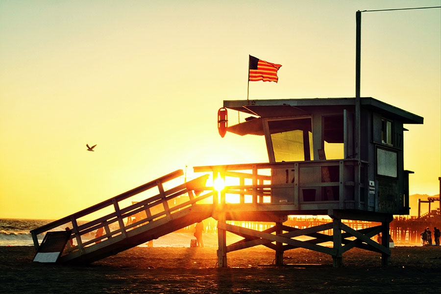 Finish your RTW trip in LA Santa Monica beach in LA