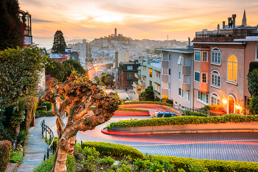 Lombard Street, San Francisco, California, USA