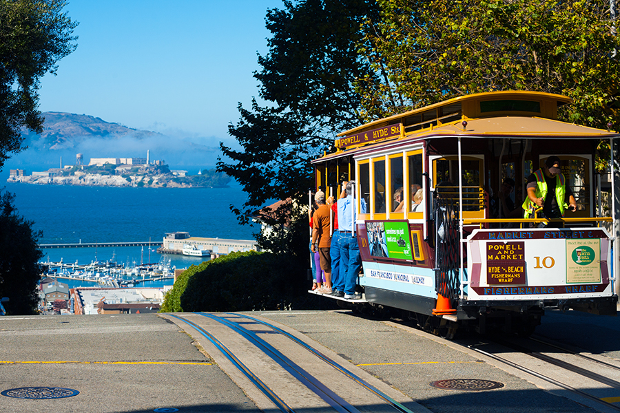 Explore the iconic sights of San Francisco